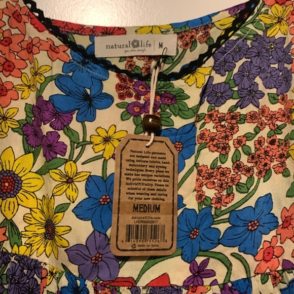 Natural Life Colorful Floral Dress, NWT
Size Medium - Picture 2 of 4